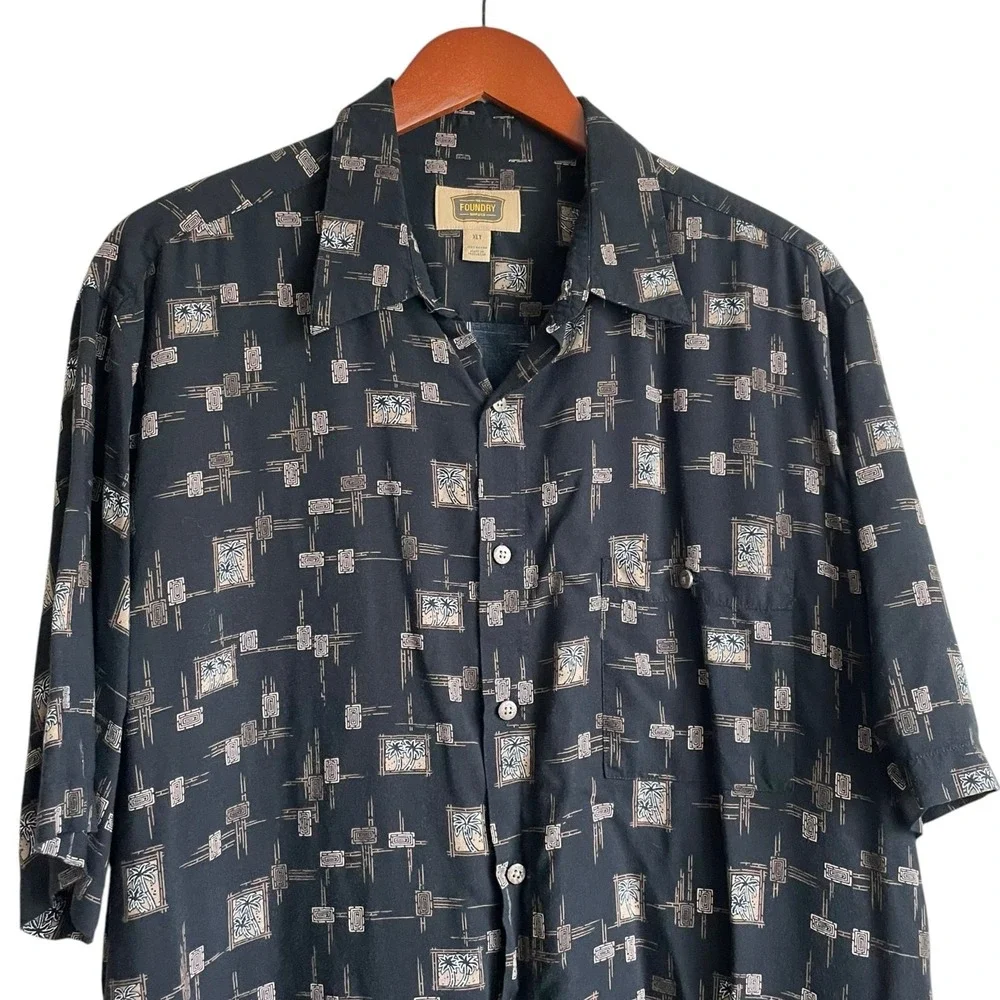 Foundry Mens Shirt XLT Palm Tree All Over‎ Print Rayon Button Up Travel Office